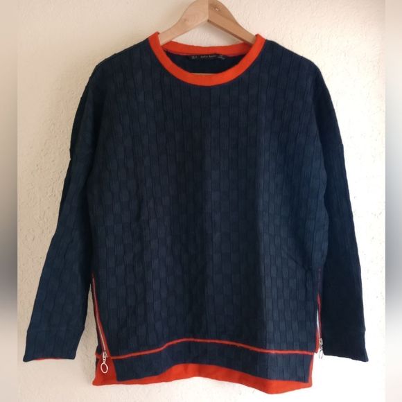 Zara Tops - Zara basic side zipper long sleeve top